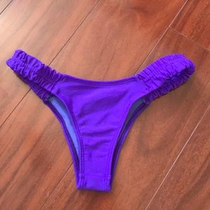 Cheeky/Thong bikini bottoms